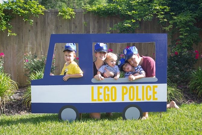  photo 20150425-Finley 6 Lego Police-219-2.jpg