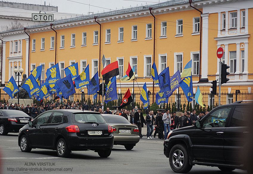 марш УПА 2013