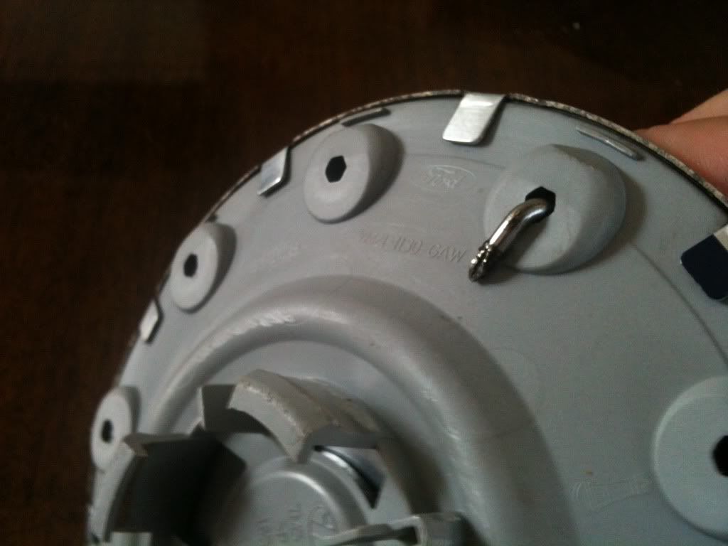 Removing Alloy Wheel Centre Caps With Damaging Them Ford Automobiles