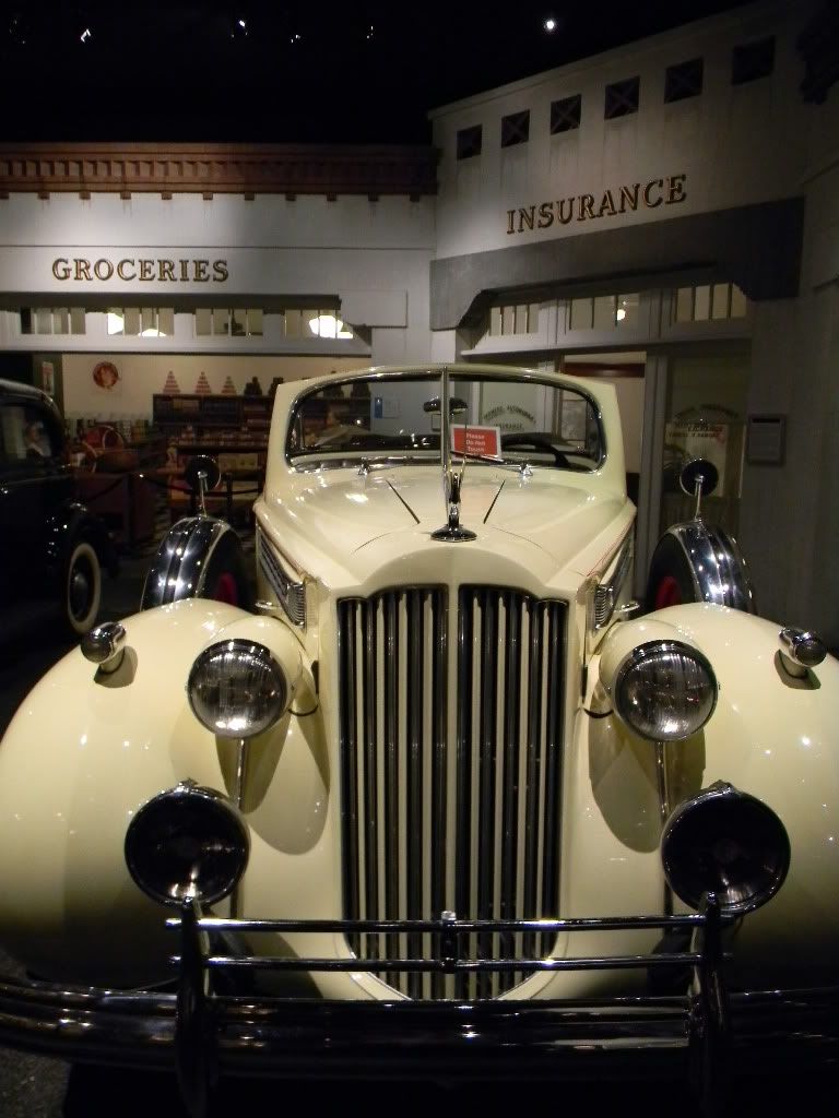 CarMuseum011.jpg picture by whoiskto