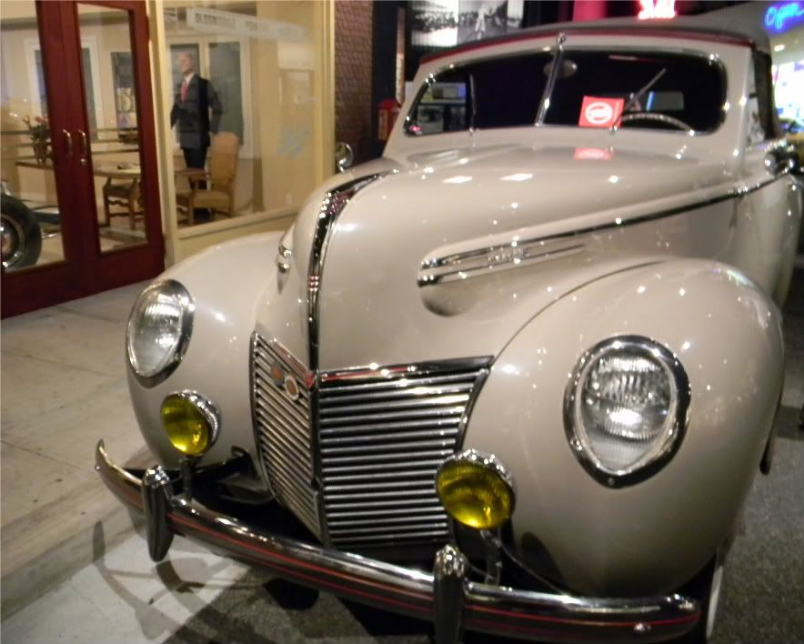 CarMuseum023.jpg picture by whoiskto